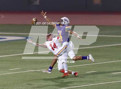 Thumbnail 1 in Lee vs Brackenridge photogallery.