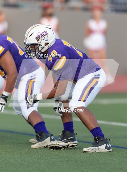 Thumbnail 3 in Lee vs Brackenridge photogallery.