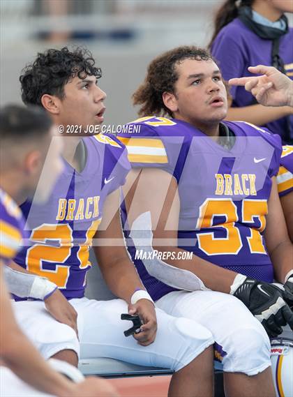 Thumbnail 2 in Lee vs Brackenridge photogallery.