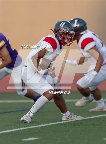 Thumbnail 2 in Lee vs Brackenridge photogallery.