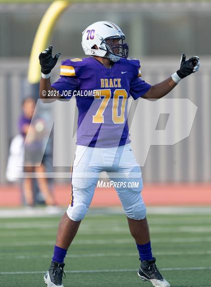 Thumbnail 1 in Lee vs Brackenridge photogallery.