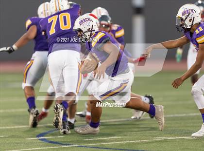 Thumbnail 3 in Lee vs Brackenridge photogallery.
