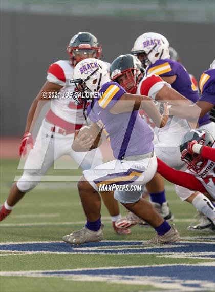 Thumbnail 2 in Lee vs Brackenridge photogallery.