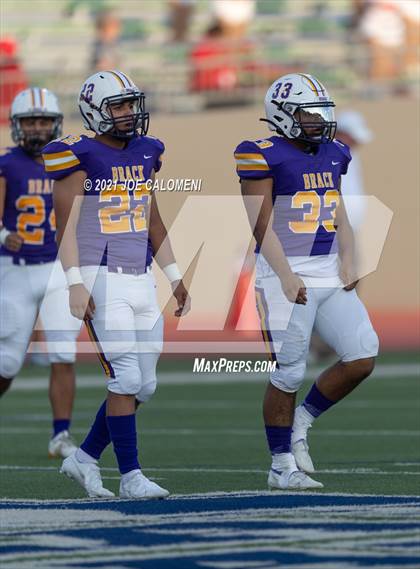 Thumbnail 3 in Lee vs Brackenridge photogallery.