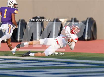 Thumbnail 3 in Lee vs Brackenridge photogallery.