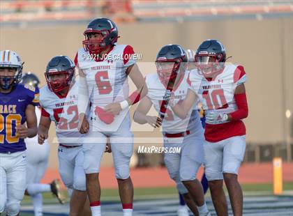 Thumbnail 2 in Lee vs Brackenridge photogallery.
