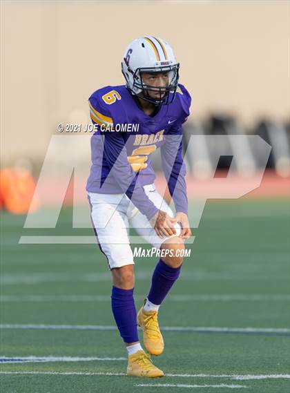 Thumbnail 3 in Lee vs Brackenridge photogallery.
