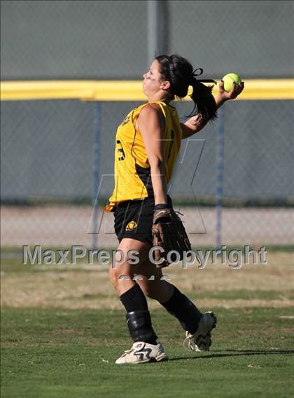 Thumbnail 1 in Sentinel vs Roff (Oklahoma State Championships) photogallery.