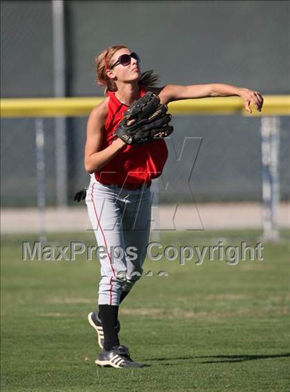 Thumbnail 2 in Sentinel vs Roff (Oklahoma State Championships) photogallery.