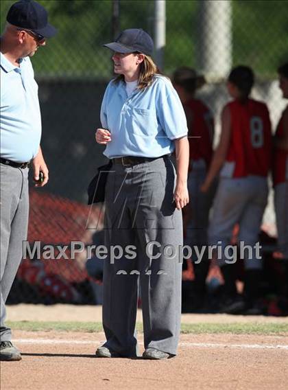 Thumbnail 2 in Sentinel vs Roff (Oklahoma State Championships) photogallery.