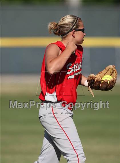 Thumbnail 1 in Sentinel vs Roff (Oklahoma State Championships) photogallery.