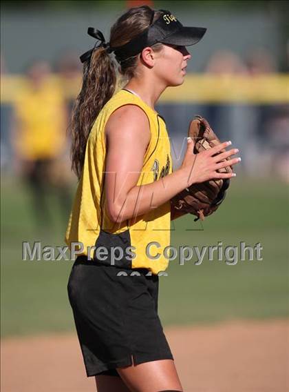 Thumbnail 1 in Sentinel vs Roff (Oklahoma State Championships) photogallery.