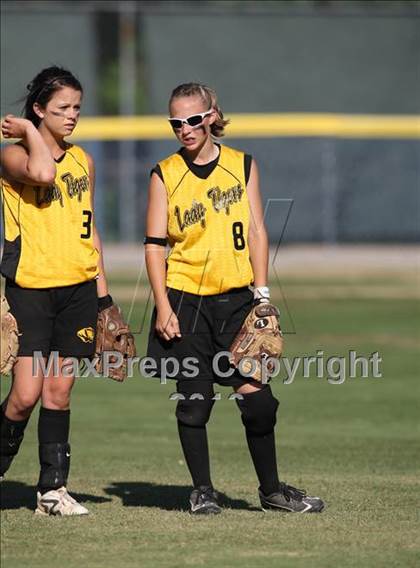 Thumbnail 2 in Sentinel vs Roff (Oklahoma State Championships) photogallery.