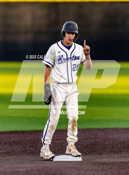 Thumbnail 3 in American Fork vs. Riverton (UHSAA 6A Bracket Play) photogallery.