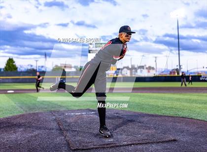 Thumbnail 3 in American Fork vs. Riverton (UHSAA 6A Bracket Play) photogallery.