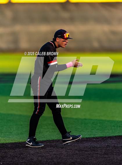 Thumbnail 2 in American Fork vs. Riverton (UHSAA 6A Bracket Play) photogallery.
