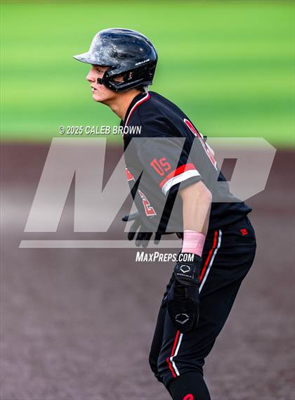 Thumbnail 1 in American Fork vs. Riverton (UHSAA 6A Bracket Play) photogallery.