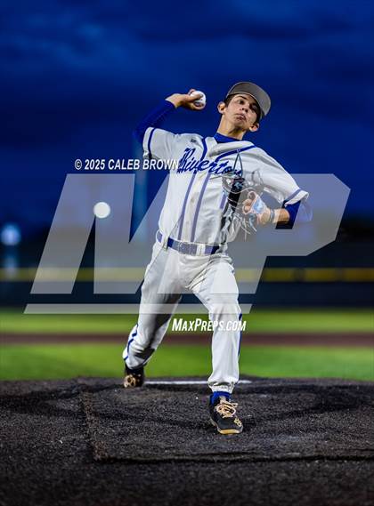 Thumbnail 1 in American Fork vs. Riverton (UHSAA 6A Bracket Play) photogallery.