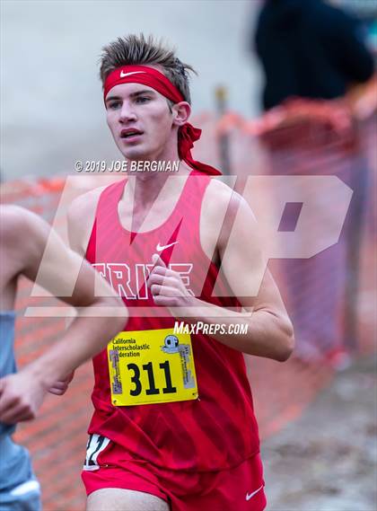 Thumbnail 1 in CIF State Cross Country Championships (Boys D4 Race) photogallery.