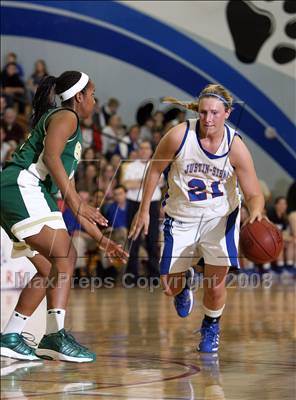 Thumbnail 1 in Justin-Siena vs. St. Patrick/St. Vincent (CIF NorCal D4 Final) photogallery.