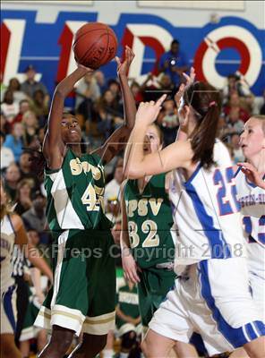Thumbnail 2 in Justin-Siena vs. St. Patrick/St. Vincent (CIF NorCal D4 Final) photogallery.
