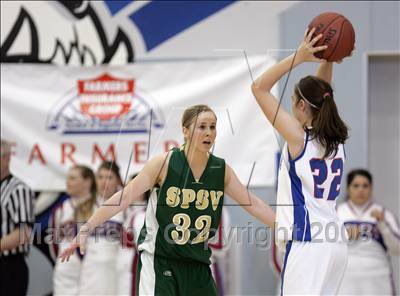 Thumbnail 3 in Justin-Siena vs. St. Patrick/St. Vincent (CIF NorCal D4 Final) photogallery.