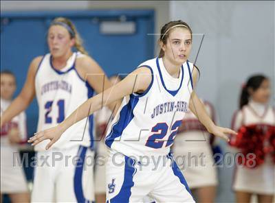 Thumbnail 2 in Justin-Siena vs. St. Patrick/St. Vincent (CIF NorCal D4 Final) photogallery.