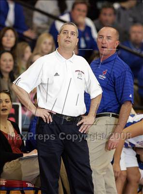 Thumbnail 1 in Justin-Siena vs. St. Patrick/St. Vincent (CIF NorCal D4 Final) photogallery.