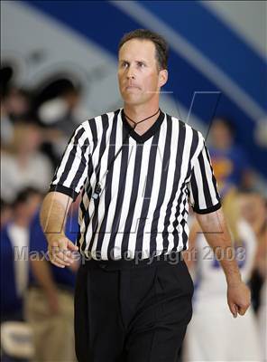 Thumbnail 2 in Justin-Siena vs. St. Patrick/St. Vincent (CIF NorCal D4 Final) photogallery.