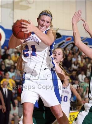 Thumbnail 1 in Justin-Siena vs. St. Patrick/St. Vincent (CIF NorCal D4 Final) photogallery.