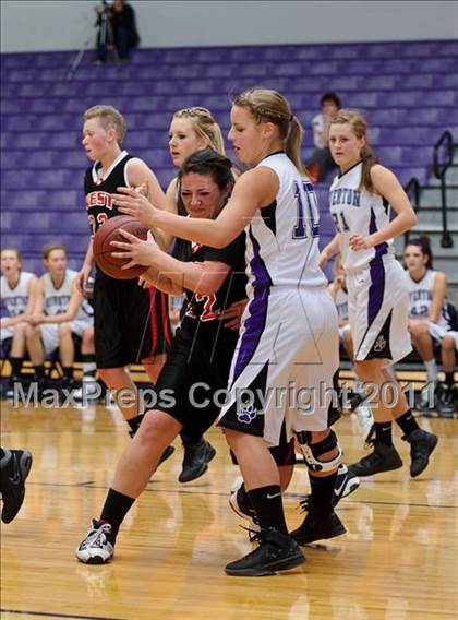 Thumbnail 3 in West @ Riverton photogallery.
