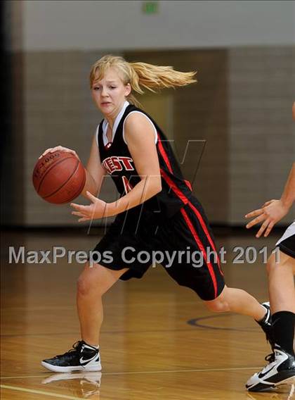 Thumbnail 3 in West @ Riverton photogallery.