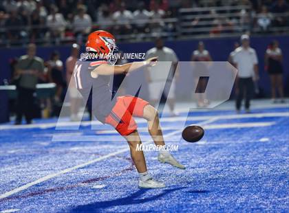 Thumbnail 1 in Sierra Canyon @ Chaminade photogallery.