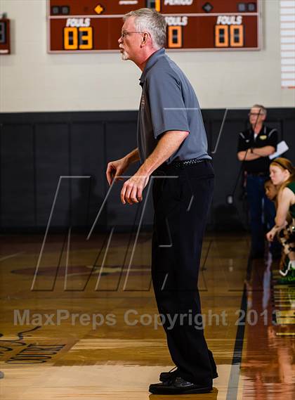 Thumbnail 3 in Dobie vs. Cypress Falls (McDonald's Texas Invitational) photogallery.