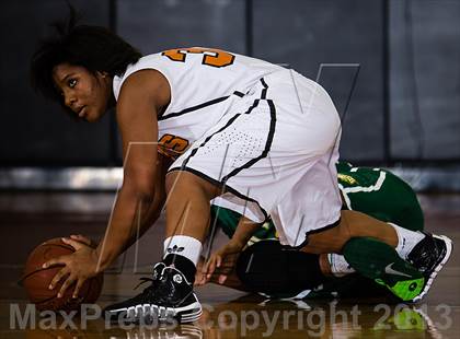 Thumbnail 3 in Dobie vs. Cypress Falls (McDonald's Texas Invitational) photogallery.