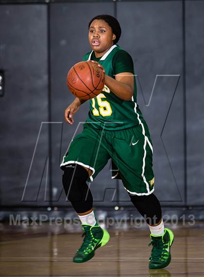 Thumbnail 3 in Dobie vs. Cypress Falls (McDonald's Texas Invitational) photogallery.