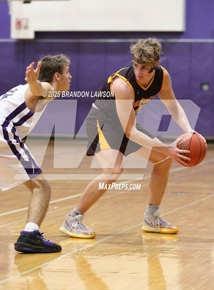 Thumbnail 1 in Dundee/Bradford Central vs. Hammondsport photogallery.
