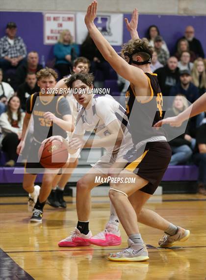 Thumbnail 3 in Dundee/Bradford Central vs. Hammondsport photogallery.