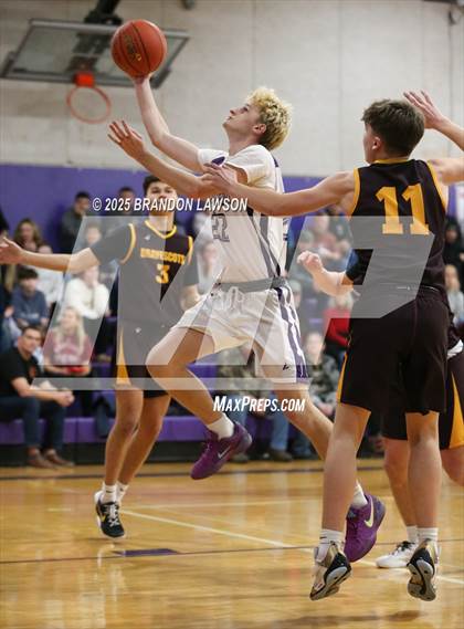 Thumbnail 2 in Dundee/Bradford Central vs. Hammondsport photogallery.