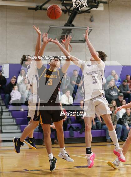 Thumbnail 1 in Dundee/Bradford Central vs. Hammondsport photogallery.