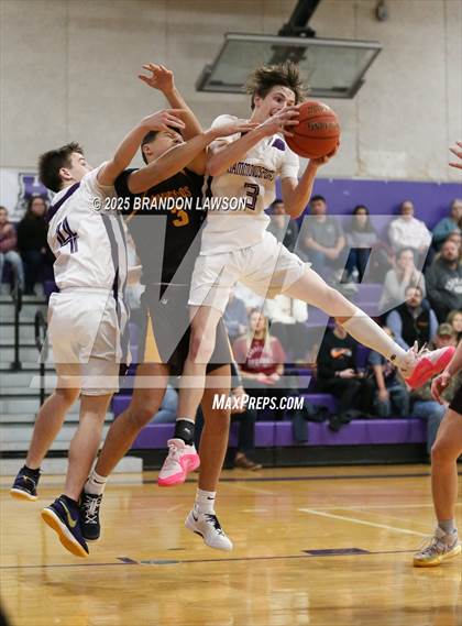 Thumbnail 1 in Dundee/Bradford Central vs. Hammondsport photogallery.