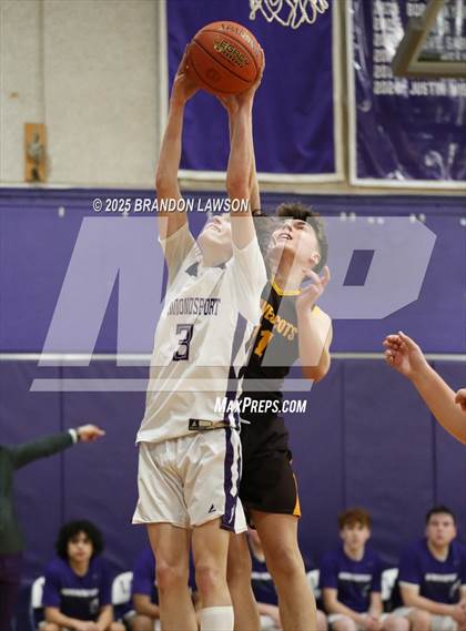 Thumbnail 1 in Dundee/Bradford Central vs. Hammondsport photogallery.