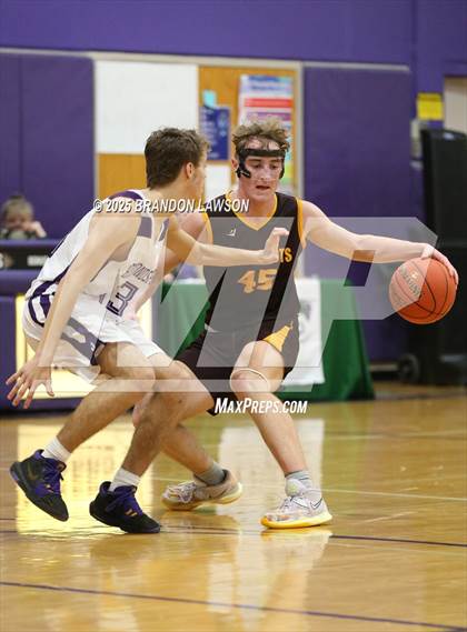 Thumbnail 3 in Dundee/Bradford Central vs. Hammondsport photogallery.