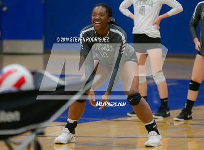 Thumbnail 1 in Pitman @ Turlock photogallery.