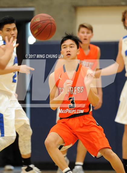 Thumbnail 1 in Saddleback Valley Christian vs. Cypress (Orange County North/South Challenge) photogallery.