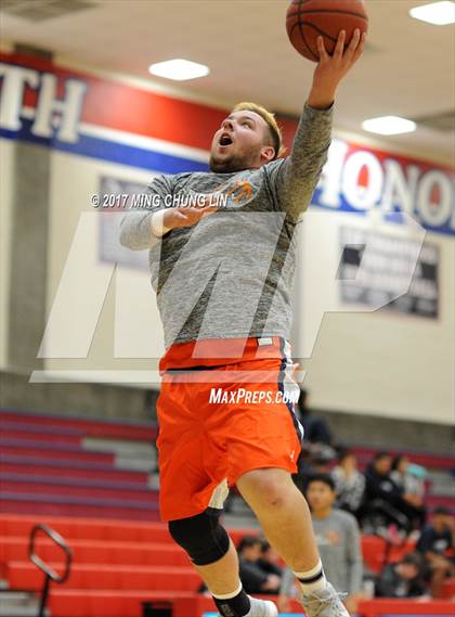 Thumbnail 1 in Saddleback Valley Christian vs. Cypress (Orange County North/South Challenge) photogallery.