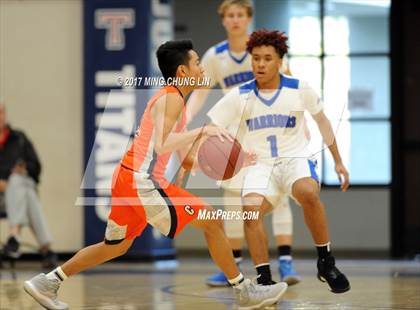 Thumbnail 2 in Saddleback Valley Christian vs. Cypress (Orange County North/South Challenge) photogallery.