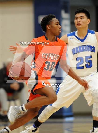 Thumbnail 2 in Saddleback Valley Christian vs. Cypress (Orange County North/South Challenge) photogallery.