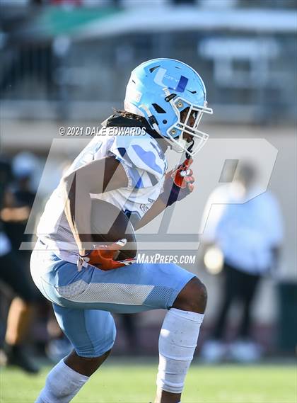Thumbnail 1 in Patrick Henry vs. University City (CIF SDS Final) photogallery.