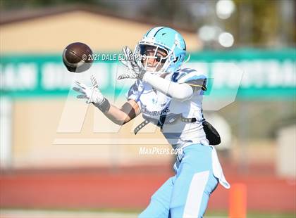 Thumbnail 2 in Patrick Henry vs. University City (CIF SDS Final) photogallery.